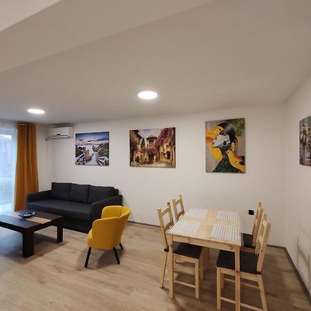 Sweet House Apartman Újvidék Kültér fotó